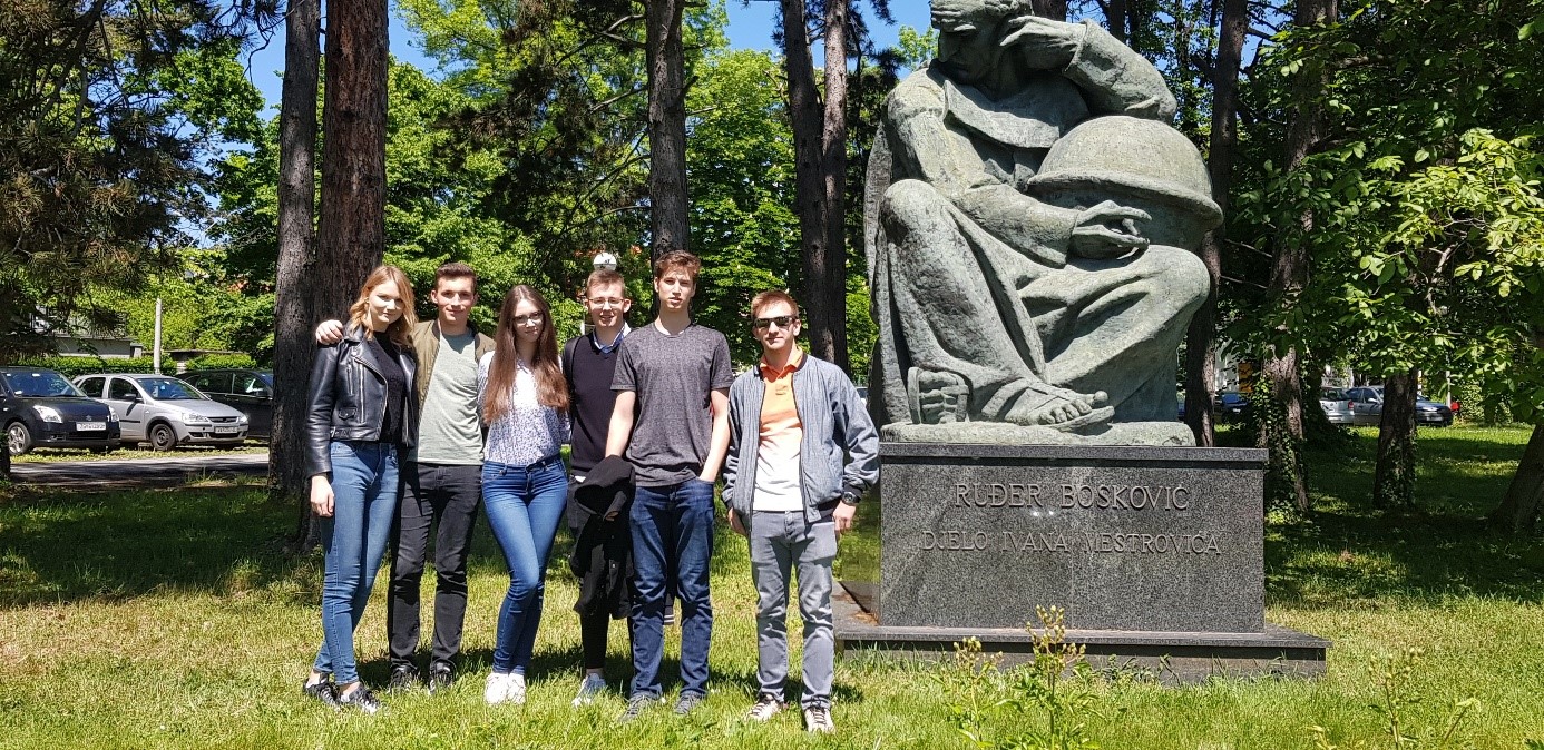 UČENICI PRVE USPJEŠNO SUDJELOVALI U PROGRAMU “STEM. RASTEM. ISTRAŽUJEM”