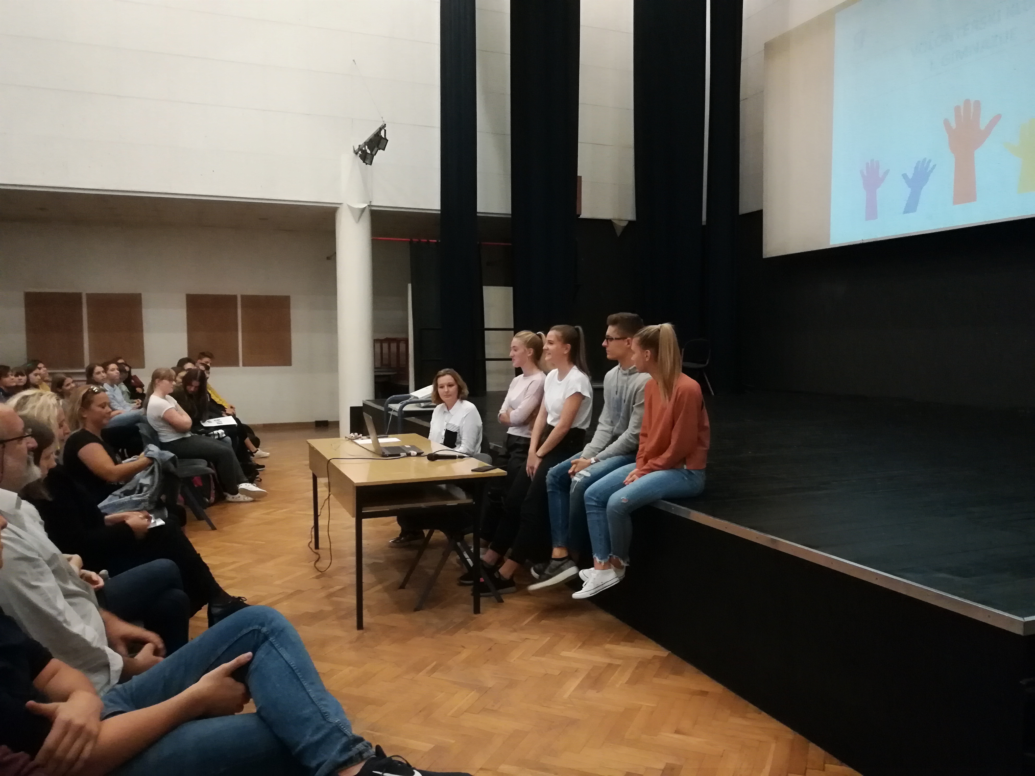  PREDSTAVLJANJE IZVANNASTAVNIH AKTIVNOSTI I. GIMNAZIJE