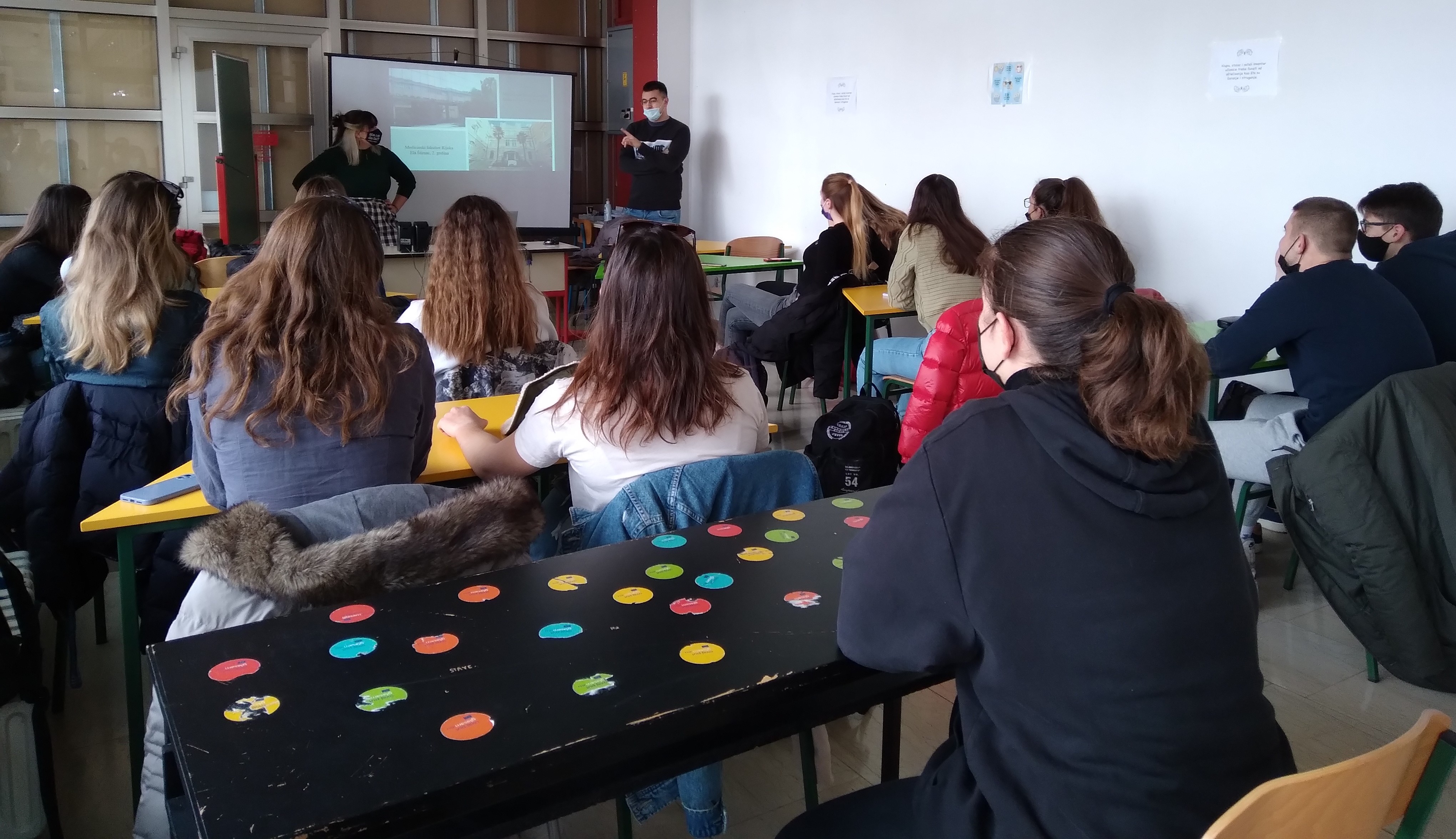 O studiju medicine s bivšim učenicima Prve