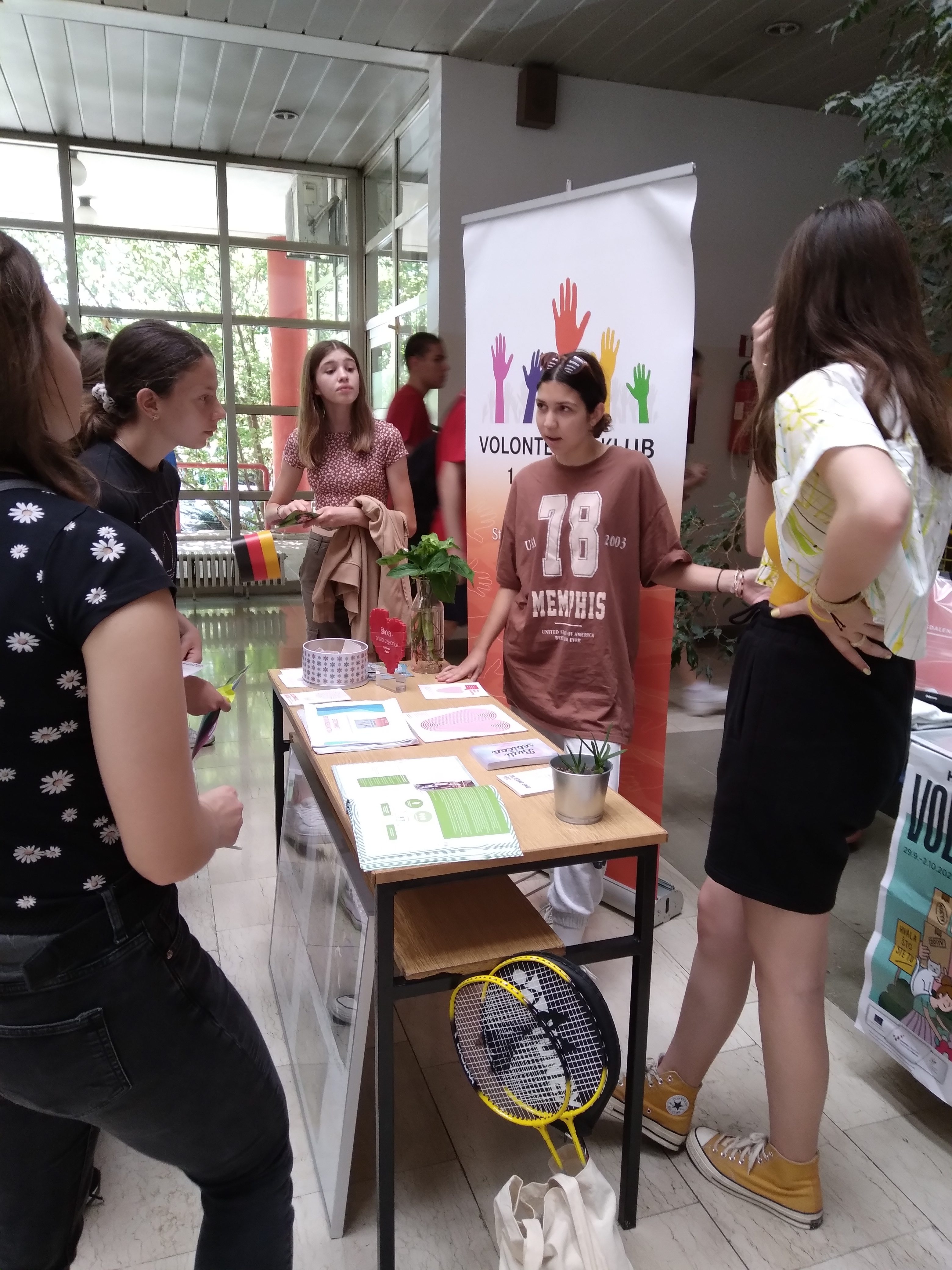 Sudjelovanje volonterki Prve na Danu otvorenih vrata