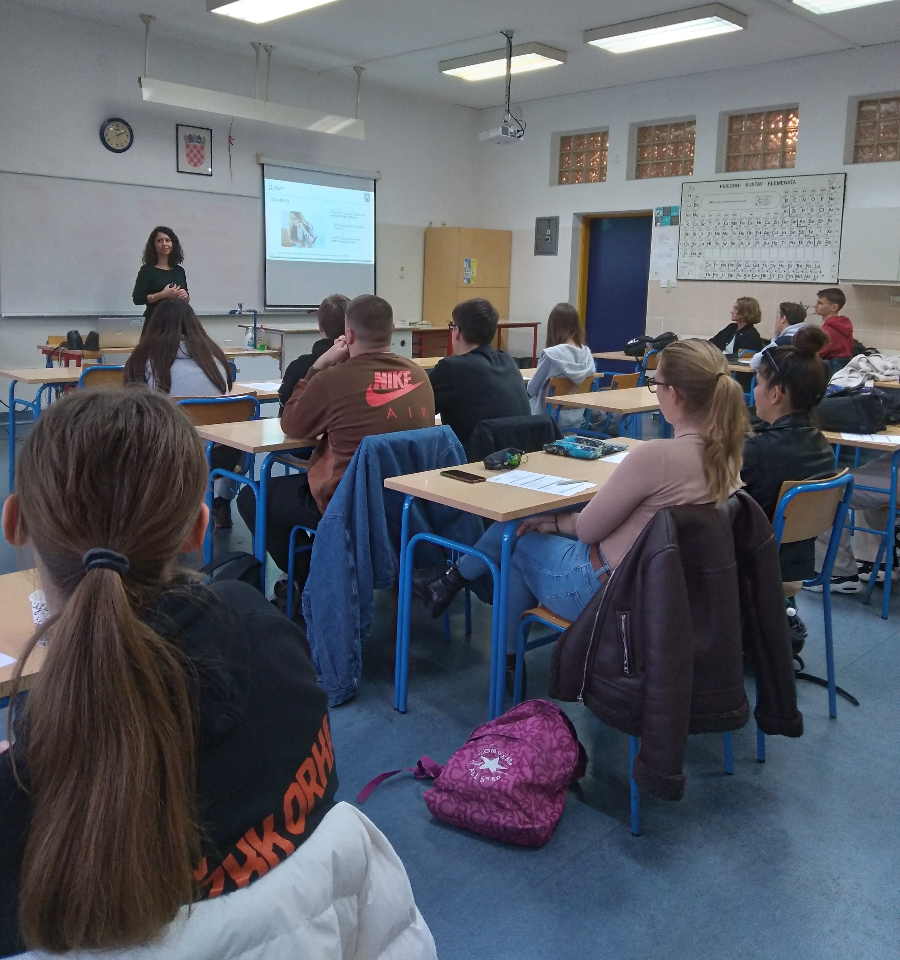 Grupno profesionalno savjetovanje za maturante/ice “Kamo nakon srednje škole?”