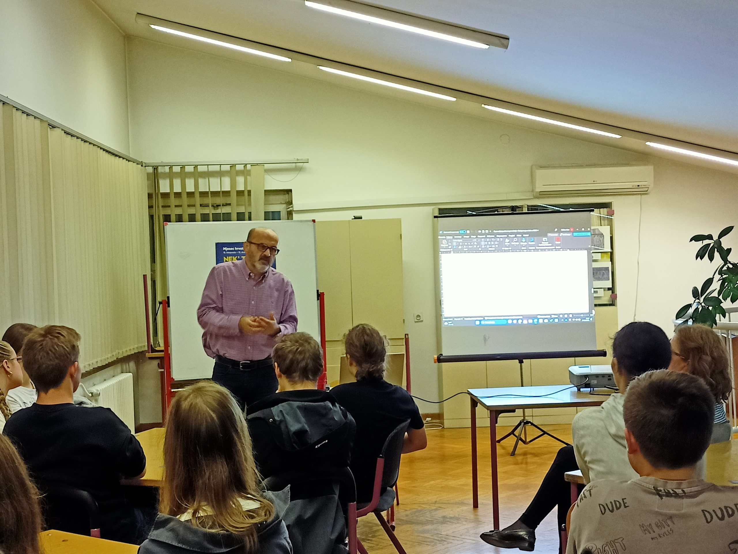 Mjesec hrvatske knjige u Prvoj