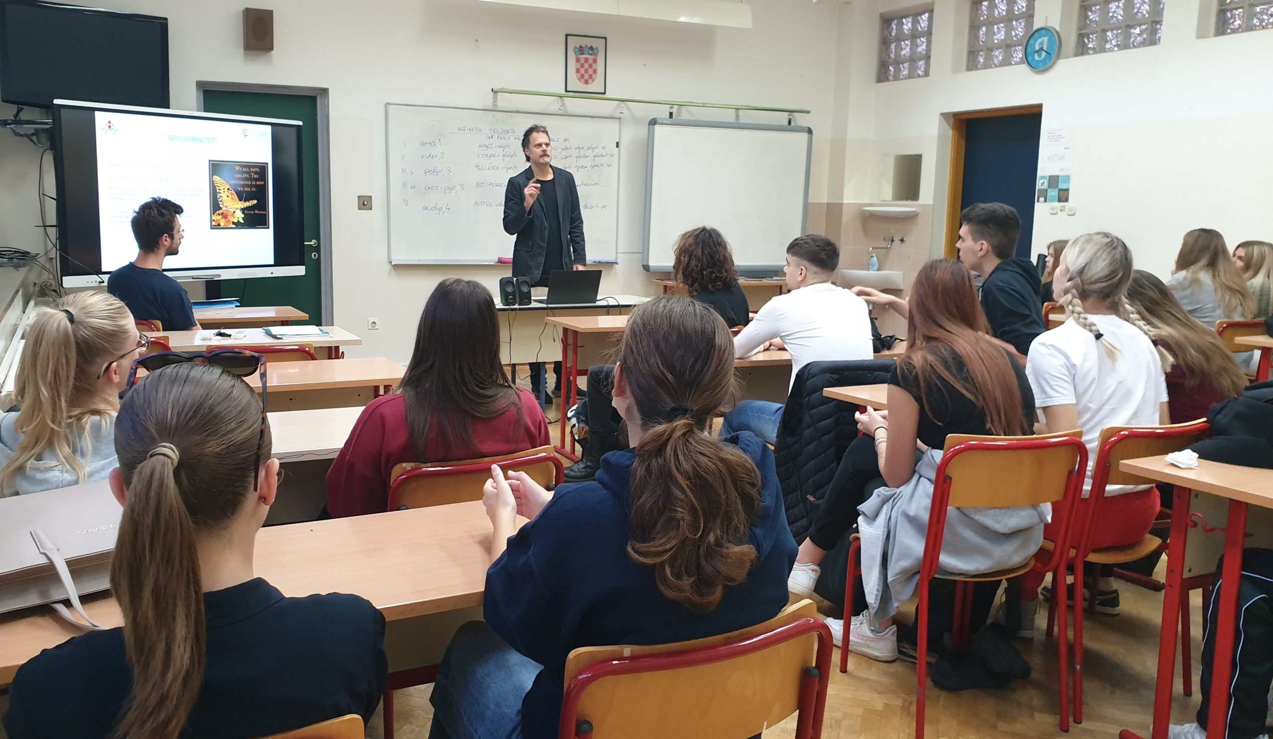 Interaktivna predavanja “Važnost profesionalnog informiranja” za maturante