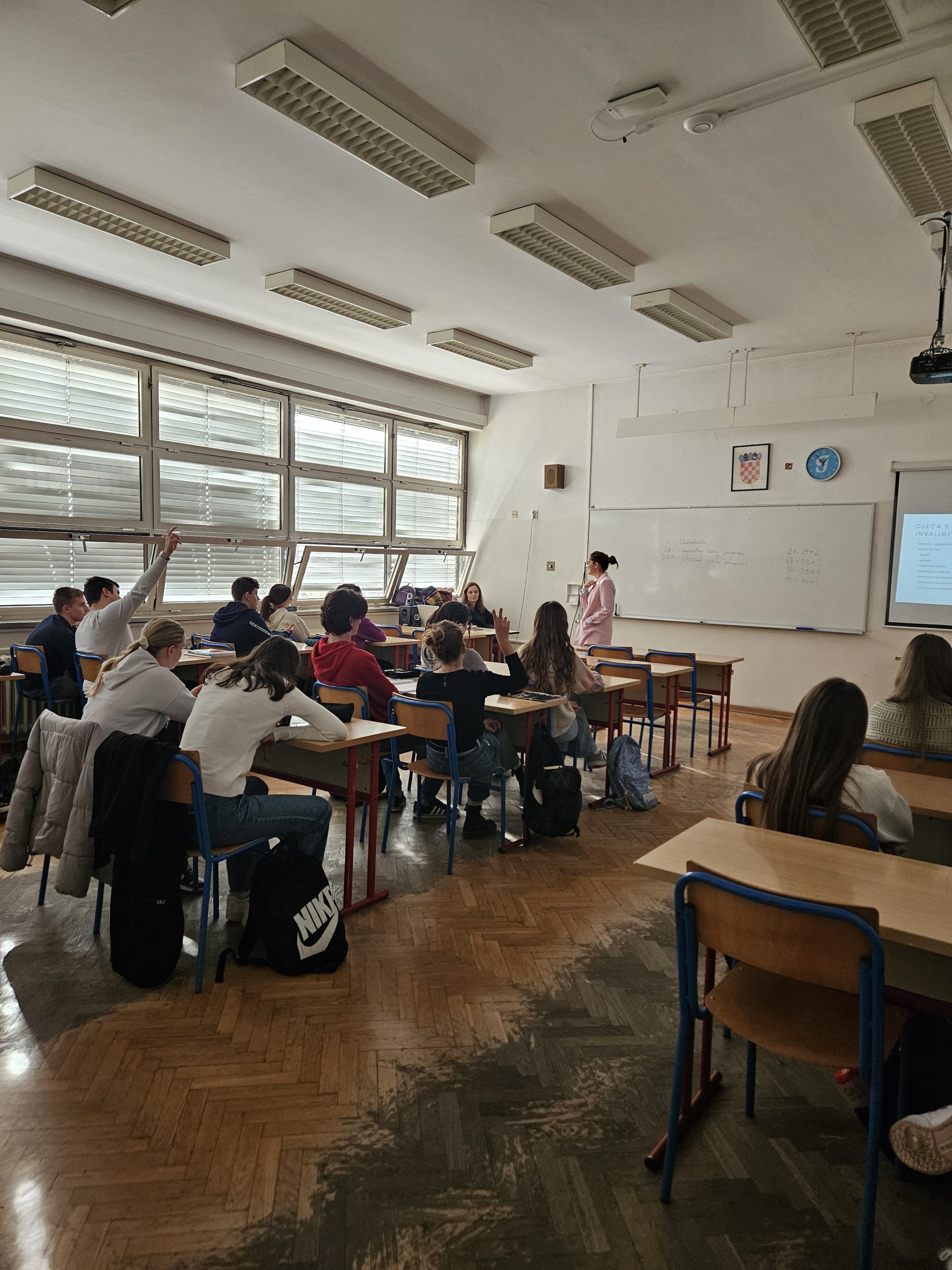 Predavanje za učenike drugih razreda izborne nastave psihologije “Razvojne teškoće i vršnjački odnosi”