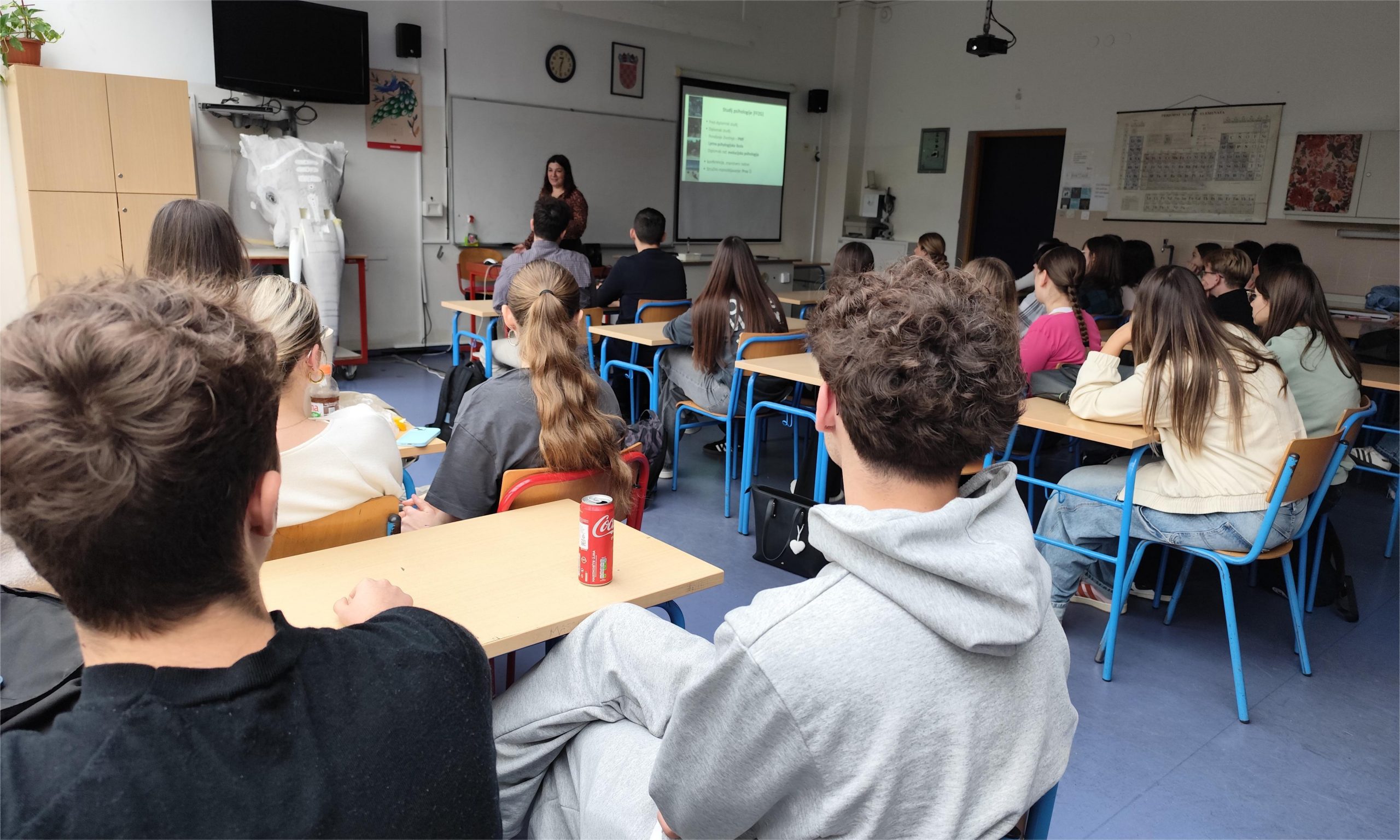 Psihologinja i prva hrvatska primatologinja dr. sc. Elena Račevska održala predavanje u Prvoj