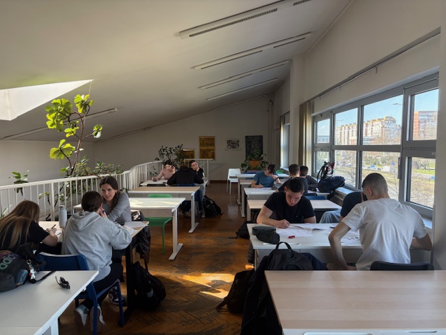 Atom liga natjecanje rezultati